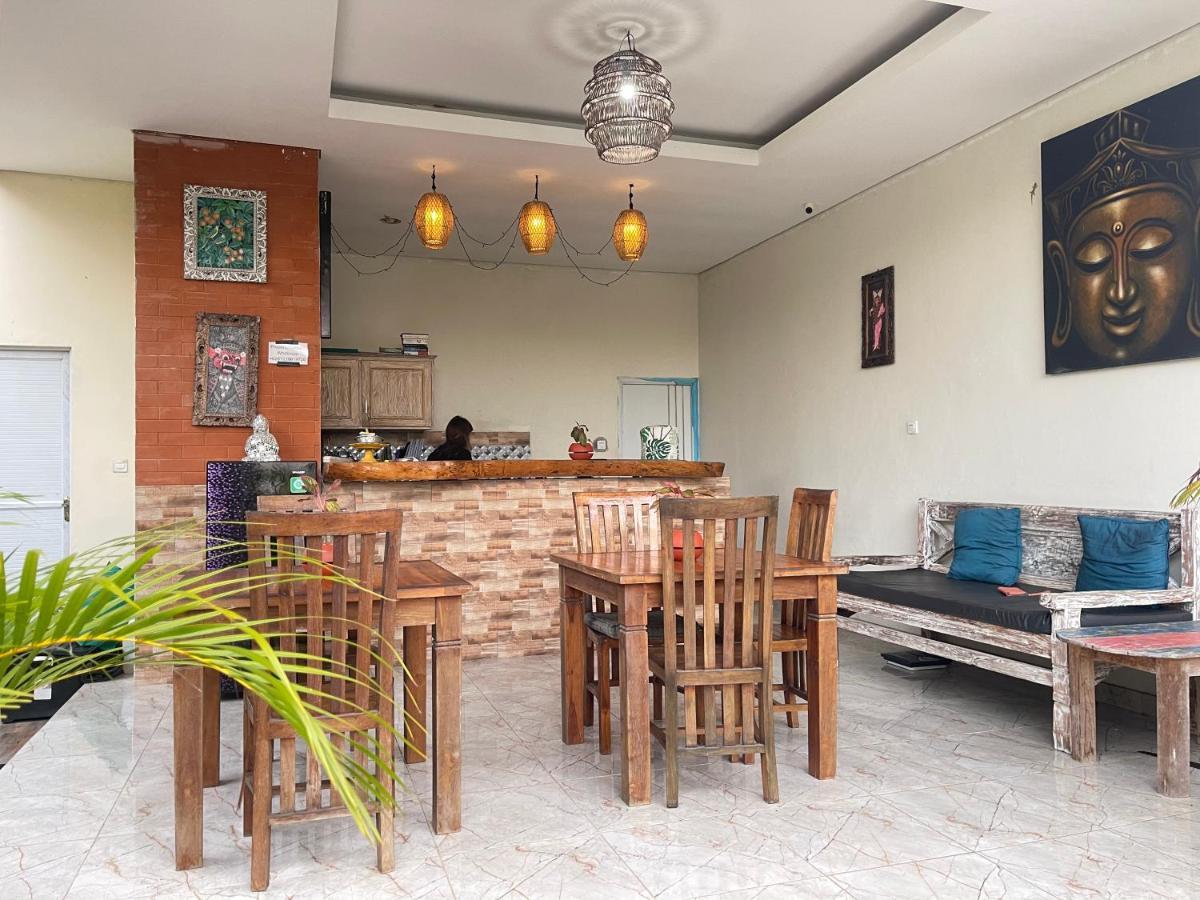 Arjuna Uluwatu Guest House Buitenkant foto