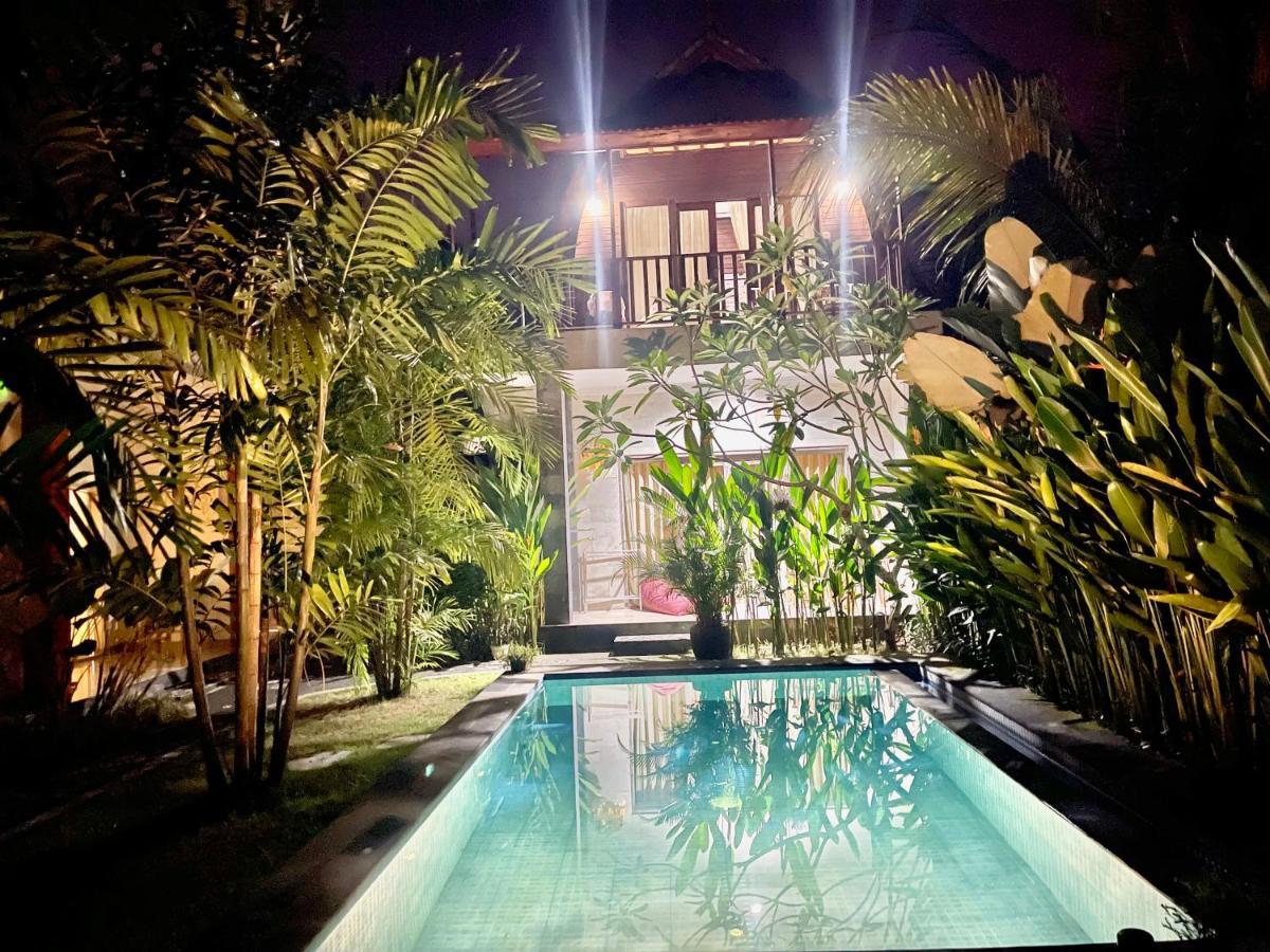 Arjuna Uluwatu Guest House Buitenkant foto